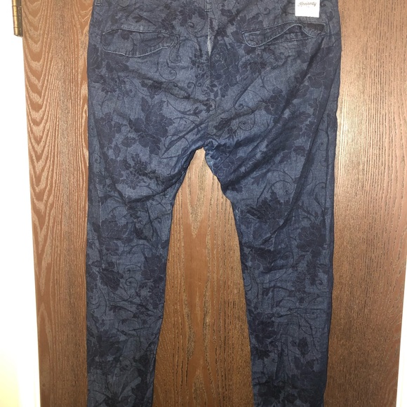 Kennedy Denim floral print jeans size 34 - Picture 3 of 4